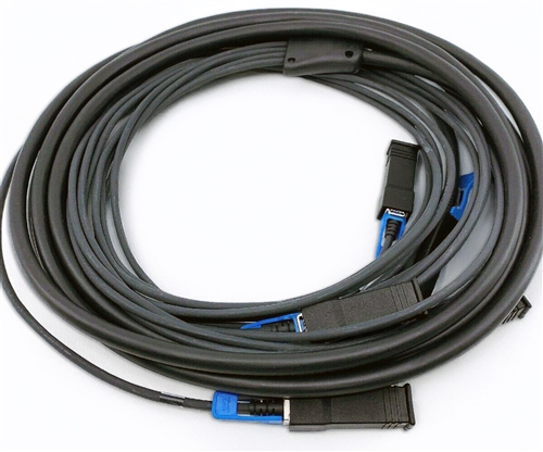 Genuine Cisco QSFP-4X10G-AC7M